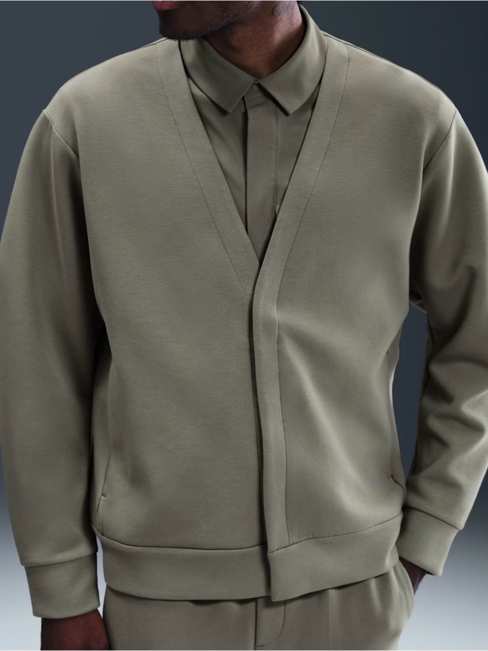 Nike Men's Olive Green Lightweight V-Neck Shirt Jacket